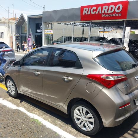 HYUNDAI HB 20 Hatch 1.0 12V 4P FLEX COMFORT PLUS, Foto 9