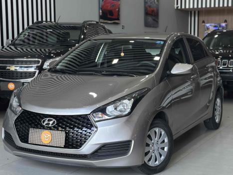 HYUNDAI HB 20 Hatch 1.0 12V 4P FLEX UNIQUE, Foto 2