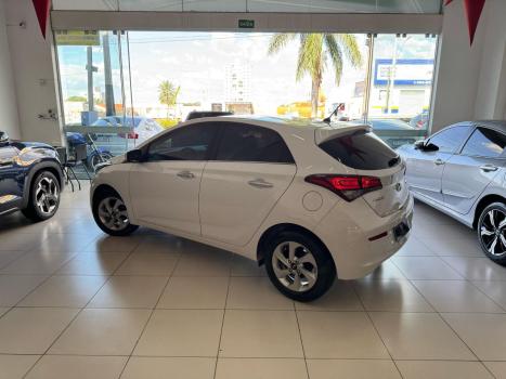 HYUNDAI HB 20 Hatch 1.6 16V 4P PREMIUM FLEX AUTOMTICO, Foto 4