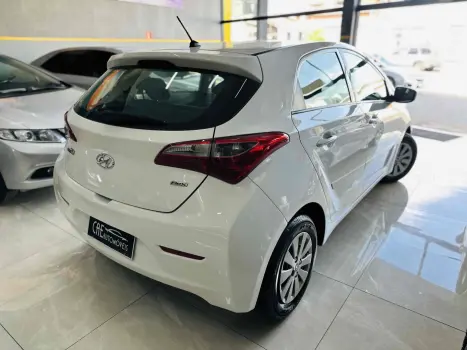 HYUNDAI HB 20 Hatch 1.0 12V 4P FLEX COMFORT, Foto 4