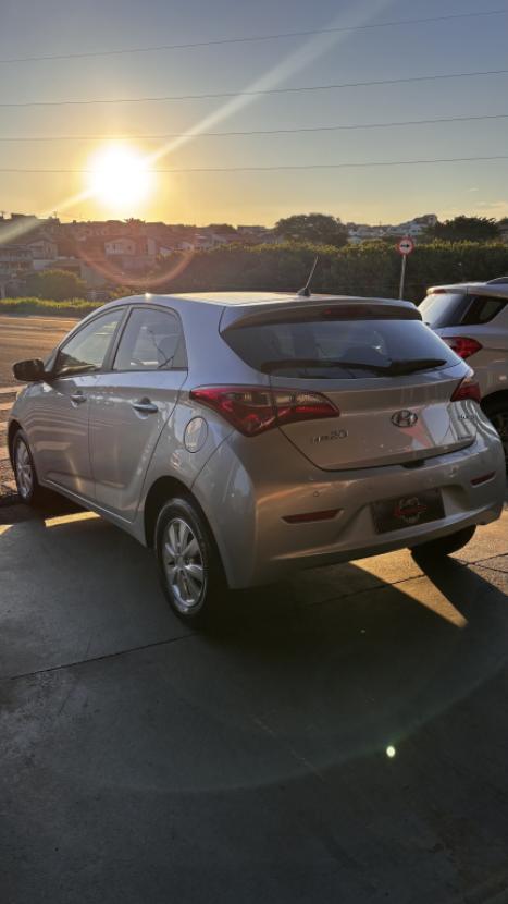 HYUNDAI HB 20 Hatch 1.6 16V 4P FLEX COMFORT STYLE AUTOMTICO, Foto 5