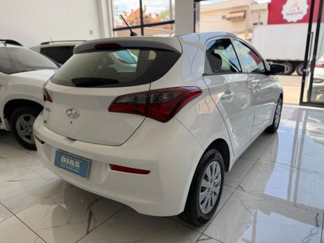 HYUNDAI HB 20 Hatch 1.0 12V 4P FLEX UNIQUE, Foto 4