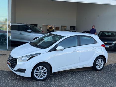HYUNDAI HB 20 Hatch 1.6 16V 4P FLEX COMFORT PLUS AUTOMTICO, Foto 6