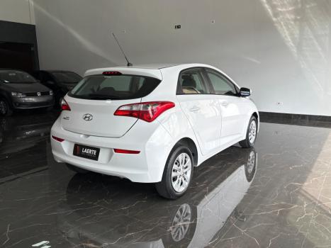 HYUNDAI HB 20 Hatch 1.0 12V 4P FLEX COMFORT, Foto 4