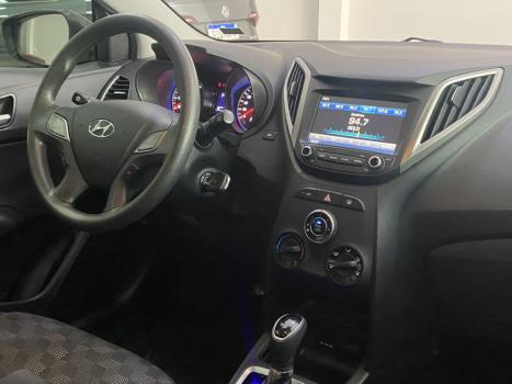 HYUNDAI HB 20 Hatch 1.6 16V 4P FLEX COMFORT PLUS AUTOMTICO, Foto 8