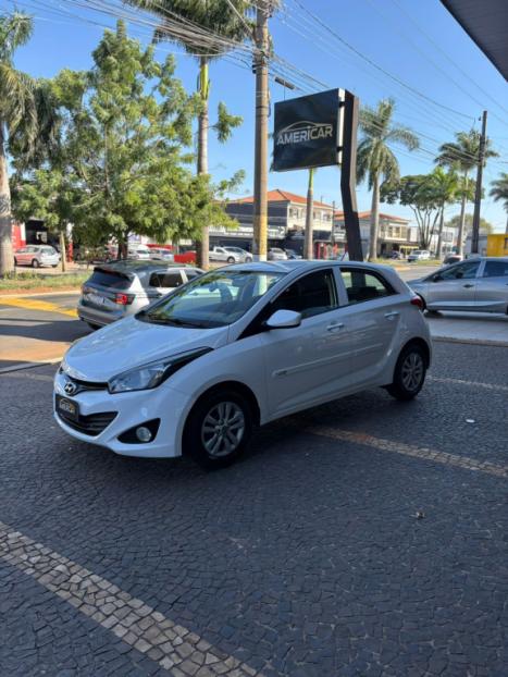 HYUNDAI HB 20 Hatch 1.6 16V 4P COMFORT STYLE FLEX, Foto 2