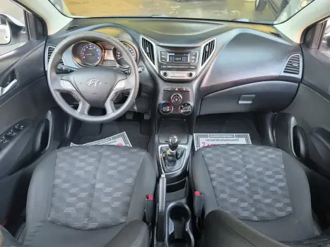 HYUNDAI HB 20 Hatch 1.6 16V 4P COMFORT STYLE FLEX, Foto 11