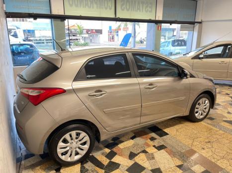 HYUNDAI HB 20 Hatch 1.6 16V 4P FLEX COMFORT PLUS, Foto 6