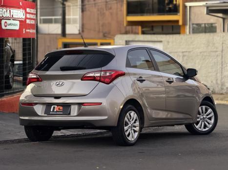 HYUNDAI HB 20 Hatch 1.0 12 V 4P FLEX COMFORT STYLE, Foto 4