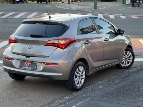 HYUNDAI HB 20 Hatch 1.0 12V 4P FLEX COMFORT PLUS, Foto 4