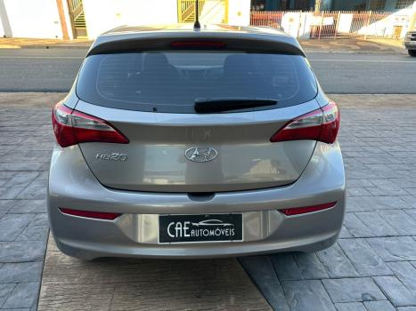 HYUNDAI HB 20 Hatch 1.0 12V 4P FLEX COMFORT, Foto 4