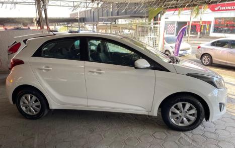 HYUNDAI HB 20 Hatch 1.6 16V 4P FLEX COMFORT PLUS, Foto 4