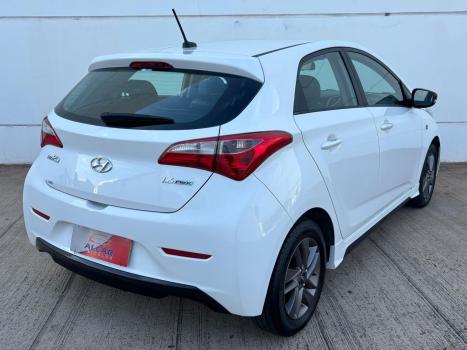 HYUNDAI HB 20 Hatch 1.6 16V 4P FLEX SPICY, Foto 4