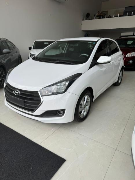 HYUNDAI HB 20 Hatch 1.6 16V 4P FLEX COMFORT STYLE AUTOMTICO, Foto 2