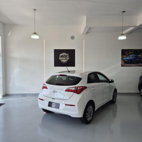 HYUNDAI HB 20 Hatch 1.0 12V 4P FLEX COMFORT, Foto 4