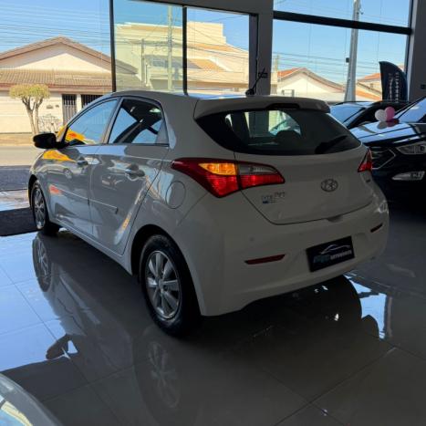 HYUNDAI HB 20 Hatch 1.0 12 V 4P FLEX COMFORT STYLE, Foto 4
