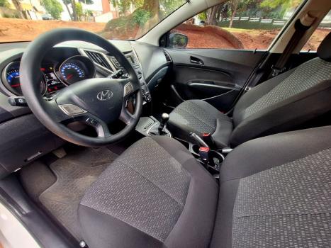 HYUNDAI HB 20 Hatch 1.0 12V 4P FLEX UNIQUE, Foto 15