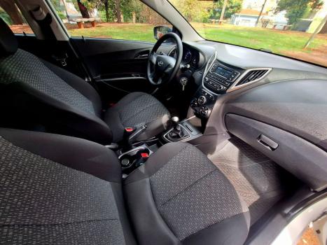HYUNDAI HB 20 Hatch 1.0 12V 4P FLEX UNIQUE, Foto 16