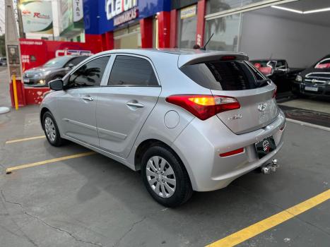 HYUNDAI HB 20 Hatch 1.0 12V 4P FLEX COMFORT PLUS, Foto 4