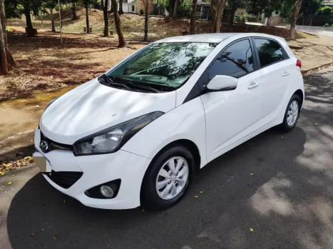 HYUNDAI HB 20 Hatch 1.6 16V 4P FLEX COMFORT PREMIUM, Foto 4