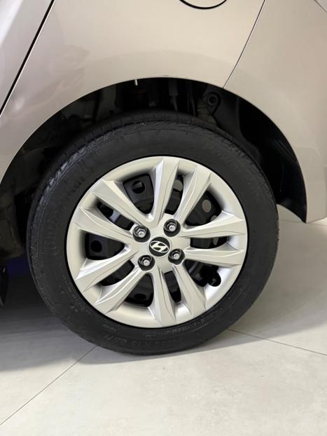 HYUNDAI HB 20 Hatch 1.6 16V 4P FLEX COMFORT PLUS AUTOMTICO, Foto 4