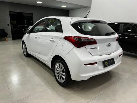 HYUNDAI HB 20 Hatch 1.0 12V 4P FLEX COMFORT, Foto 4