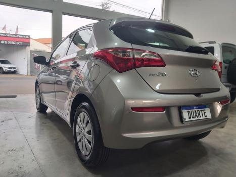 HYUNDAI HB 20 Hatch 1.0 12V 4P FLEX COMFORT, Foto 2
