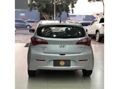 HYUNDAI HB 20 Hatch 1.6 16V 4P FLEX PREMIUM, Foto 7