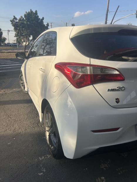 HYUNDAI HB 20 Hatch 1.0 12V 4P FLEX SPICY, Foto 5