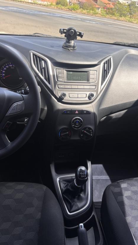 HYUNDAI HB 20 Hatch 1.6 16V 4P FLEX COMFORT PLUS, Foto 9