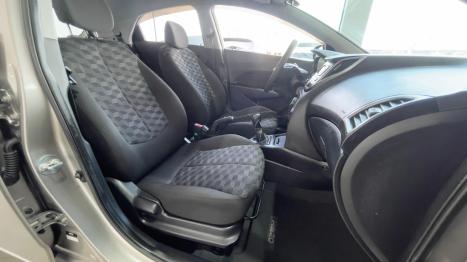 HYUNDAI HB 20 Hatch 1.6 16V 4P FLEX COMFORT, Foto 6