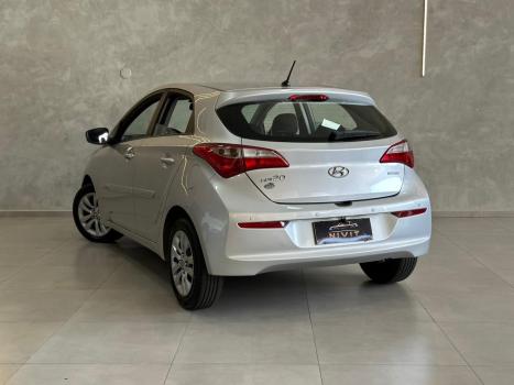 HYUNDAI HB 20 Hatch 1.6 16V 4P FLEX COMFORT PLUS AUTOMTICO, Foto 7