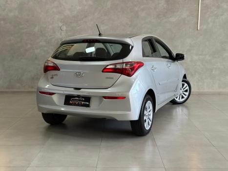 HYUNDAI HB 20 Hatch 1.6 16V 4P FLEX COMFORT PLUS AUTOMTICO, Foto 11