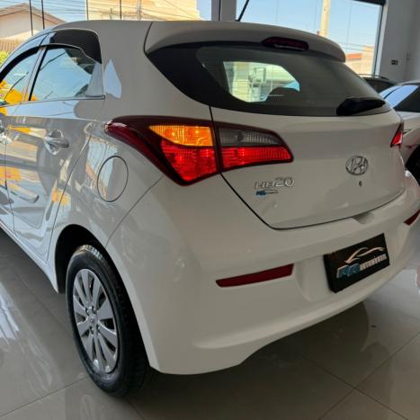 HYUNDAI HB 20 Hatch 1.0 12V 4P FLEX UNIQUE, Foto 20