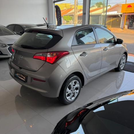 HYUNDAI HB 20 Hatch 1.0 12V 4P FLEX COMFORT PLUS, Foto 4