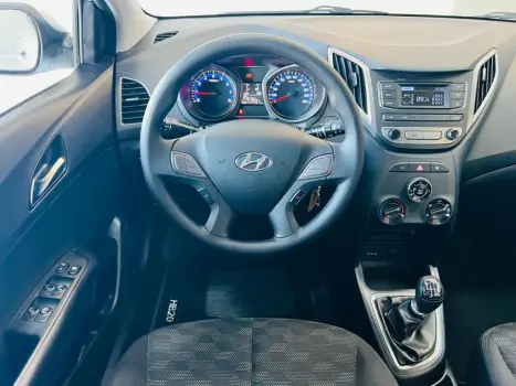 HYUNDAI HB 20 Hatch 1.6 16V 4P FLEX COMFORT PLUS, Foto 11