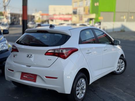 HYUNDAI HB 20 Hatch 1.6 16V 4P FLEX COMFORT PLUS, Foto 5