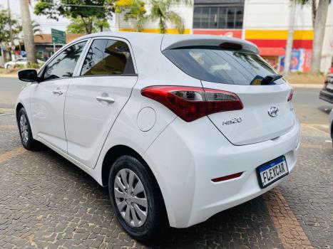 HYUNDAI HB 20 Hatch 1.6 16V 4P FLEX COMFORT PLUS, Foto 8