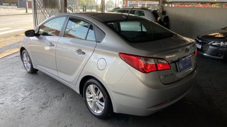 HYUNDAI HB 20 Sedan 1.6 16V 4P FLEX PREMIUM, Foto 3