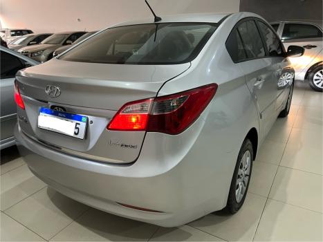 HYUNDAI HB 20 Sedan 1.6 16V 4P FLEX COMFORT PLUS, Foto 3