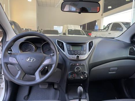 HYUNDAI HB 20 Sedan 1.6 16V 4P FLEX COMFORT PLUS AUTOMTICO, Foto 3