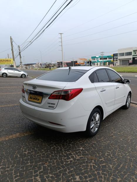 HYUNDAI HB 20 Sedan 1.6 16V 4P FLEX PREMIUM AUTOMTICO, Foto 2