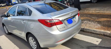 HYUNDAI HB 20 Sedan 1.6 16V 4P FLEX COMFORT PLUS, Foto 2