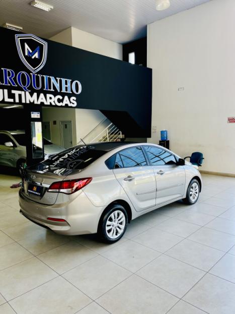 HYUNDAI HB 20 Sedan 1.6 16V 4P FLEX COMFORT AUTOMTICO, Foto 4