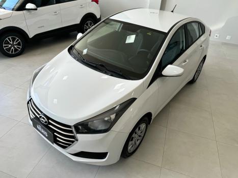 HYUNDAI HB 20 Sedan 1.6 16V 4P FLEX COMFORT PLUS, Foto 4