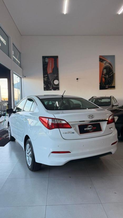 HYUNDAI HB 20 Sedan 1.0 12V 4P FLEX COMFORT PLUS, Foto 6