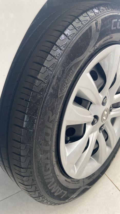 HYUNDAI HB 20 Sedan 1.0 12V 4P FLEX COMFORT PLUS, Foto 10