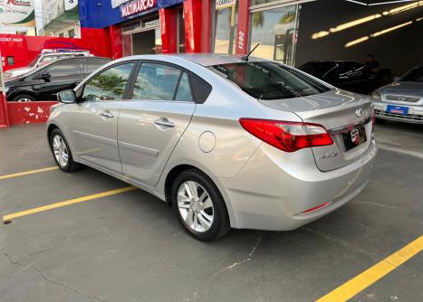 HYUNDAI HB 20 Sedan 1.6 16V 4P FLEX PREMIUM AUTOMTICO, Foto 4