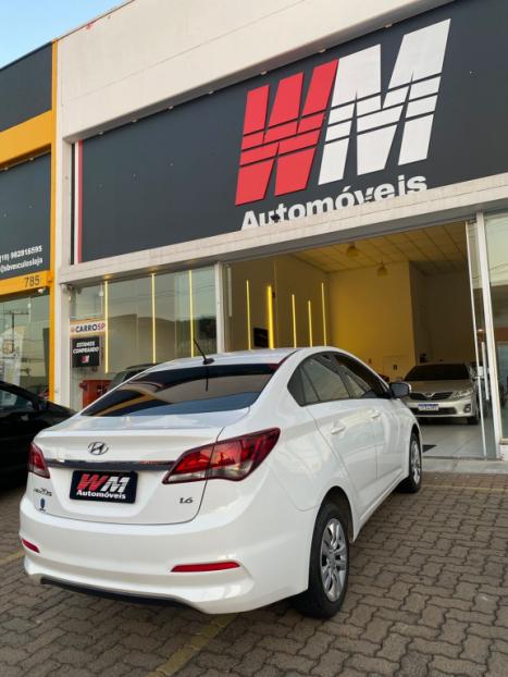 HYUNDAI HB 20 Sedan 1.6 16V 4P FLEX COMFORT PLUS, Foto 2