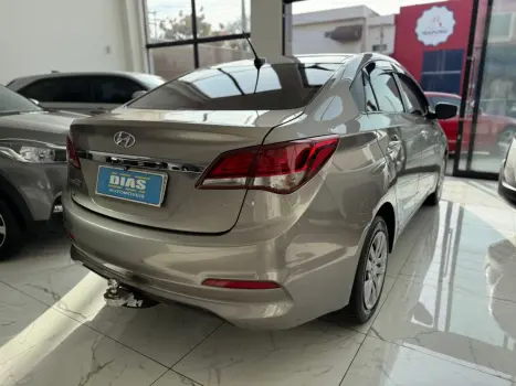 HYUNDAI HB 20 Sedan 1.0 12V 4P FLEX COMFORT PLUS, Foto 5